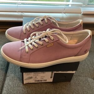 Ecco Women's Soft 7 Sneakers, size 9